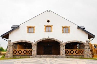 GOŚCINIEC BRAŃSKI