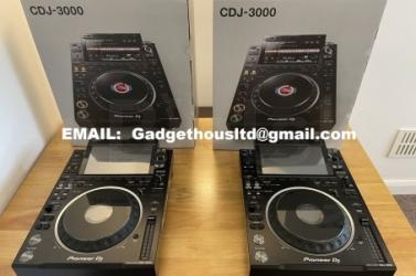 Pioneer CDJ-3000 Multi-Player / Pioneer DJM-A9 DJ Mixer / Pioneer DJ DJM-V10-LF 