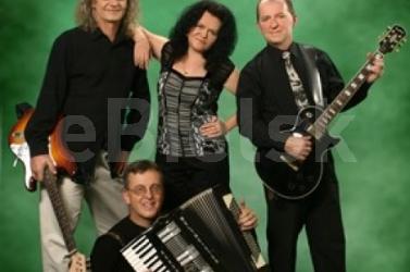RIFFRAIN - Profesjonalny zespół muzyczny z wodzirejem.