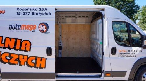 Wypożyczalnia samochodów dostawczych w Białymstoku ul. Mikołaja Kopernika 25A (obok aresztu) Sprawdzono oferta wynajmu samochodów od 10ciu lat 509-940-144