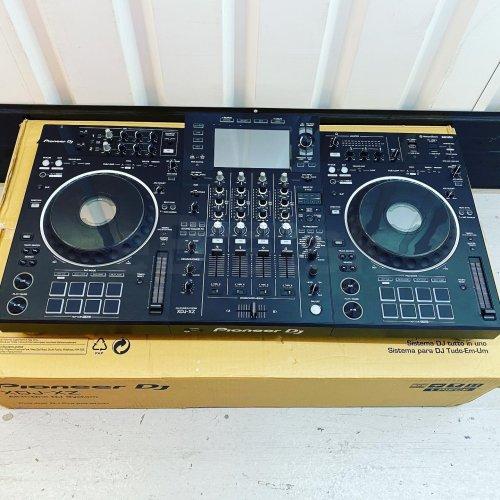 Pioneer OPUS-QUAD , Pioneer XDJ-RX3, Pioneer XDJ-XZ, Pioneer DDJ-FLX10, Pioneer DJ DDJ-REV7, Pioneer CDJ-3000, Pioneer DJM-A9 , Pioneer CDJ-2000NXS2, Pioneer DJM-900NXS2, Pioneer DJM-V10-LF